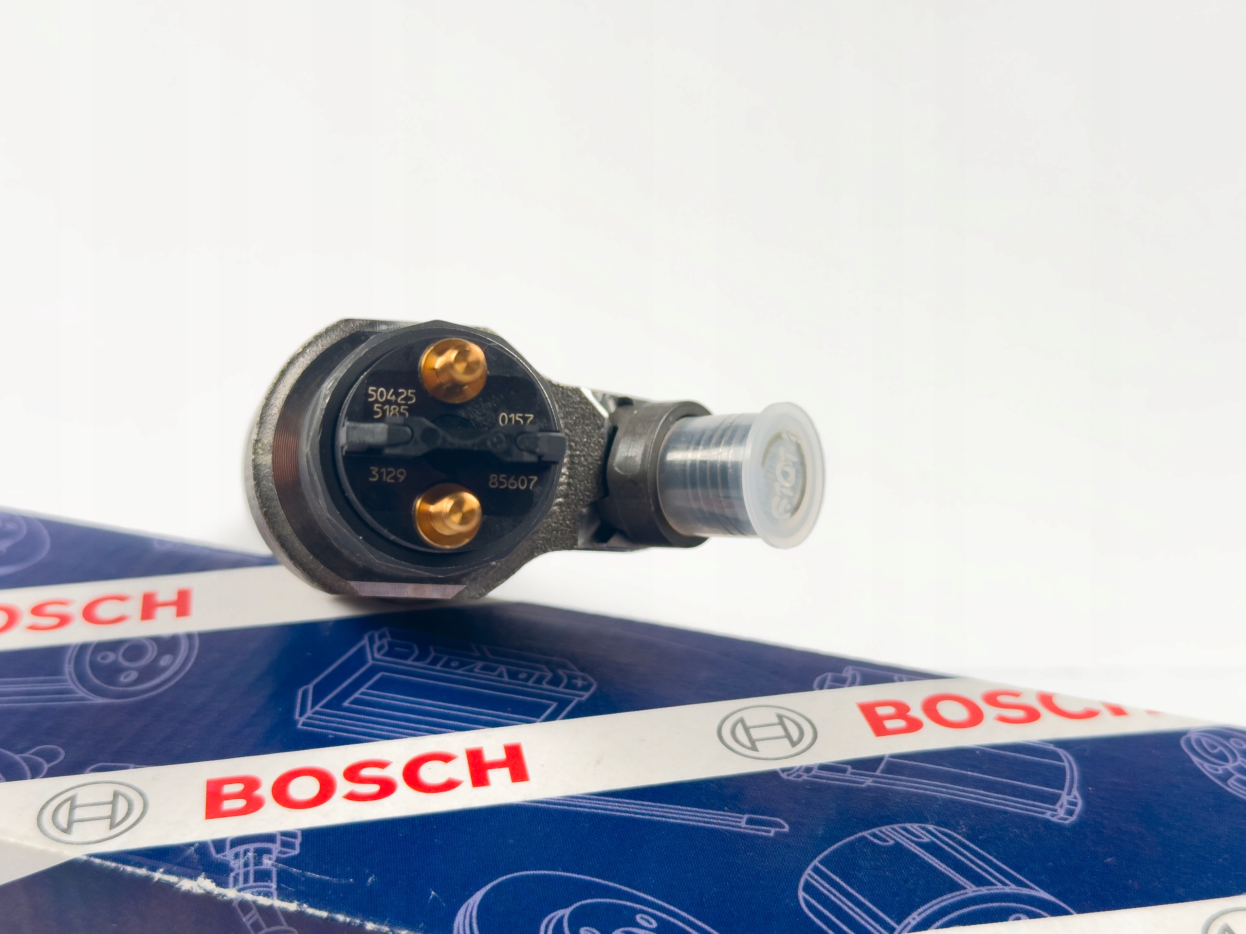 Sada 4 ks vstřikovačů Bosch 0986435564 — Iveco, Raktáron, adóval — foto 9 z 9